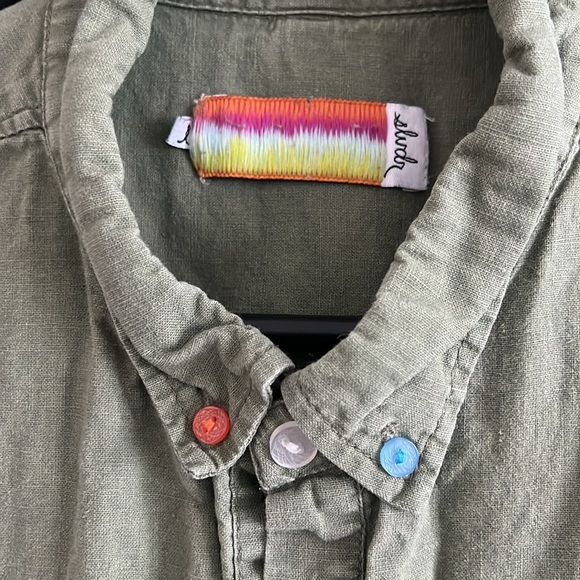 Fun and funky green linen half button down shirt from SLVDR. - Picture 2 of 5
